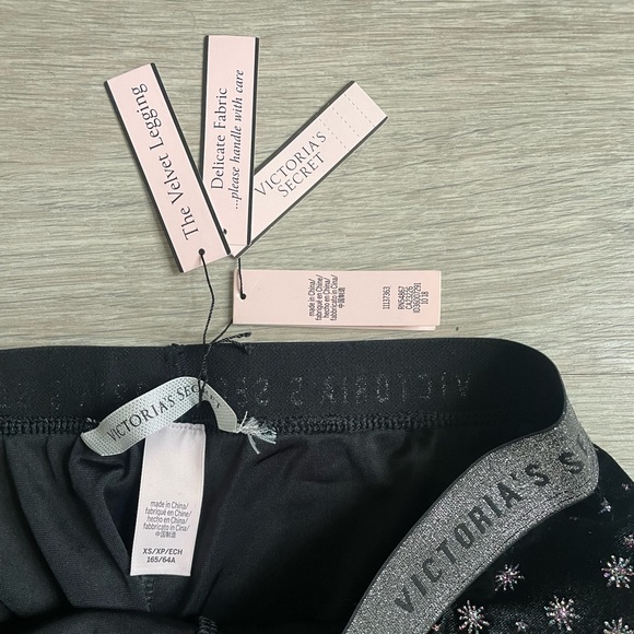 Victoria’s Secret Velvet Legging - Picture 2 of 3
